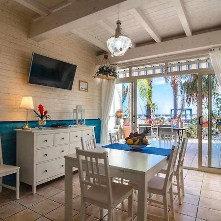 Casa Delle Zammare Fronte Mare Centro Storico Villa Riposto Dış mekan fotoğraf