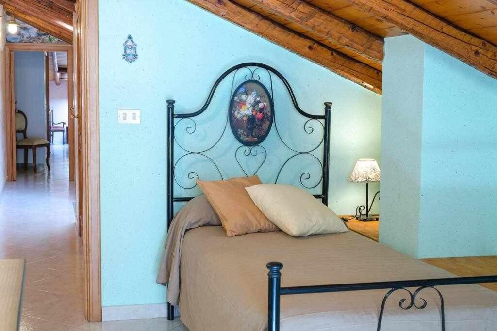 Casa Delle Zammare Fronte Mare Centro Storico Villa Riposto Dış mekan fotoğraf