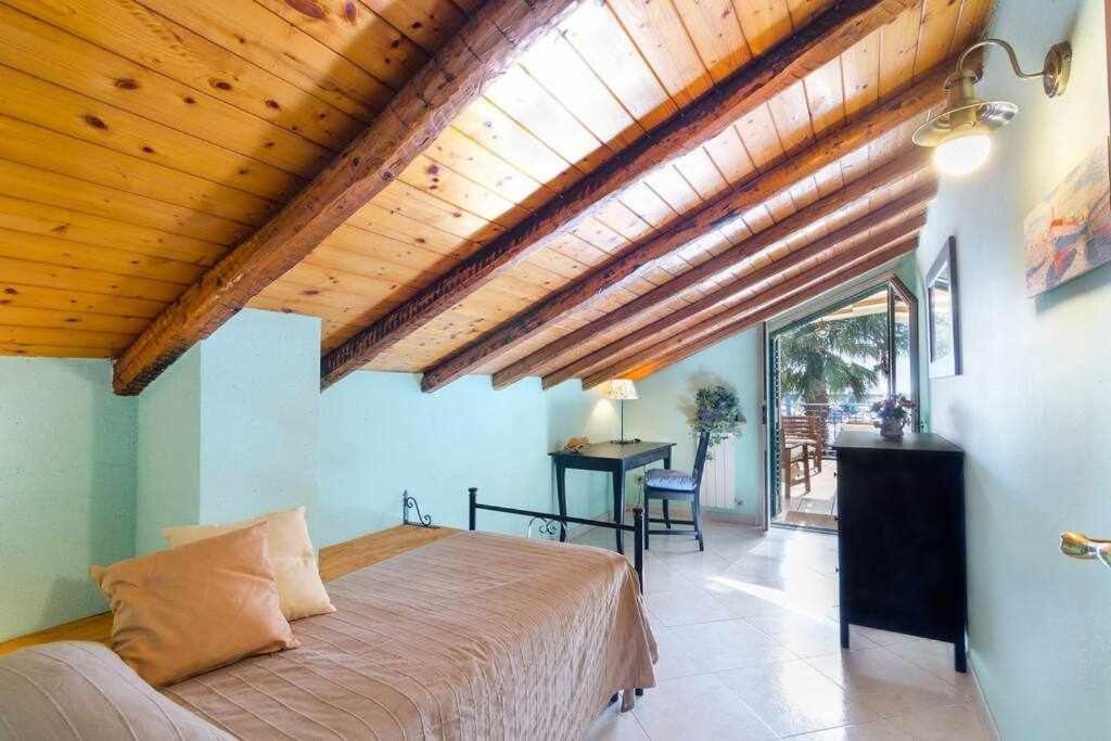 Casa Delle Zammare Fronte Mare Centro Storico Villa Riposto Dış mekan fotoğraf