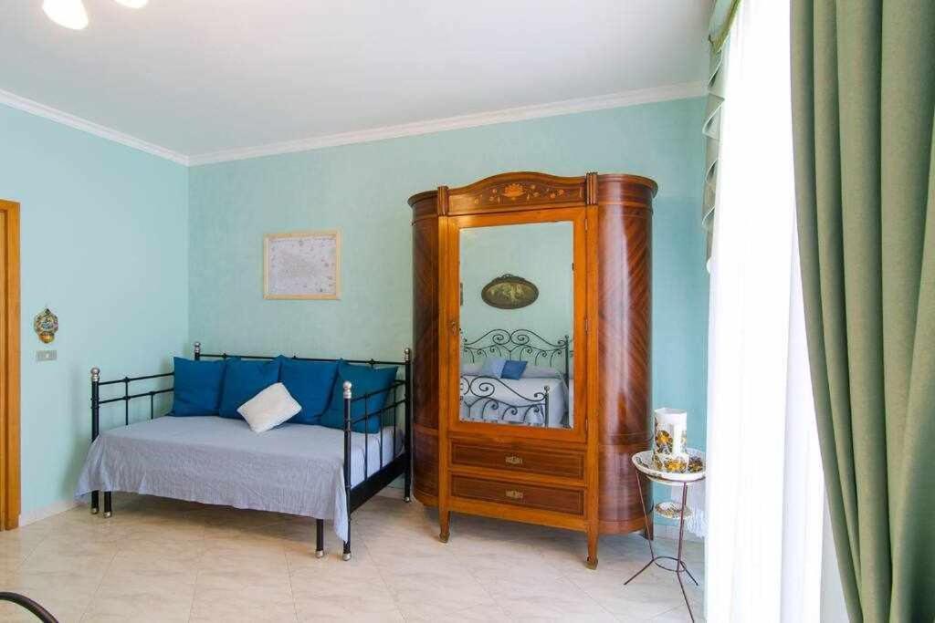 Casa Delle Zammare Fronte Mare Centro Storico Villa Riposto Dış mekan fotoğraf